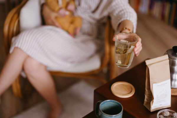 welke thee mag je drinken tijdens zwangerschap en borstvoeding