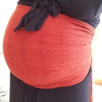 rebozo om zwangere buik