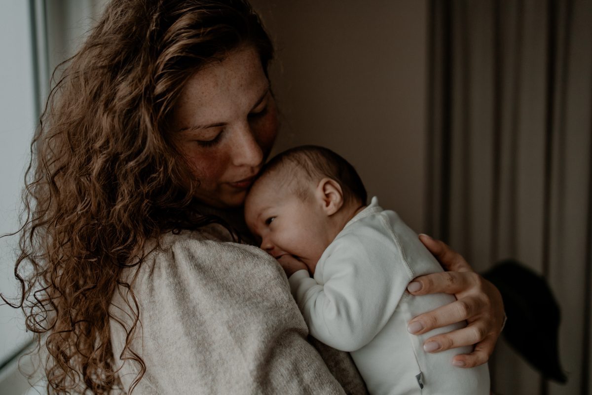 moeder in contact met baby