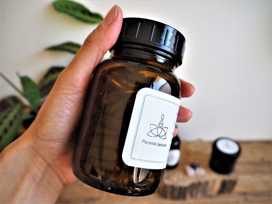 placenta capsules in een potje