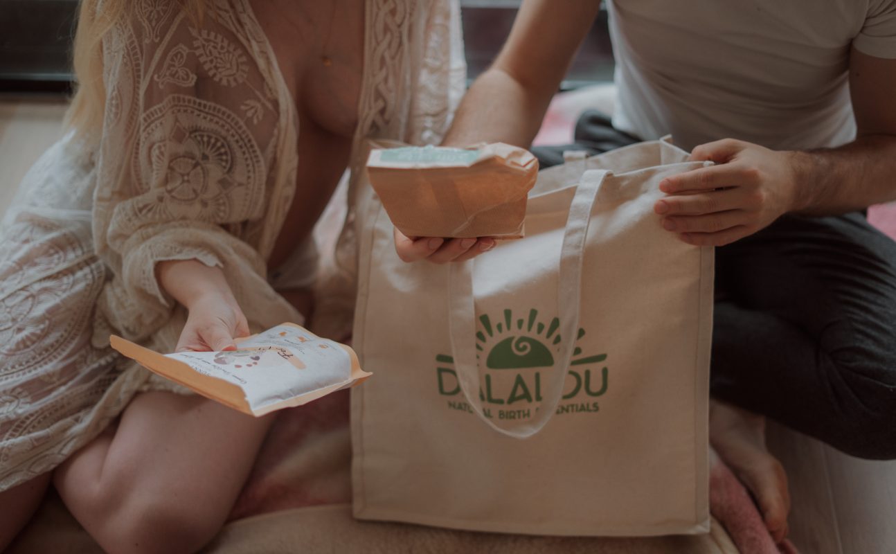 tas dalalou met producten en ouders