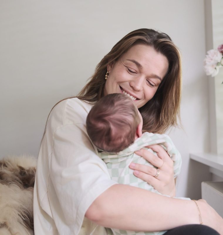 Sophie met baby Arthur
